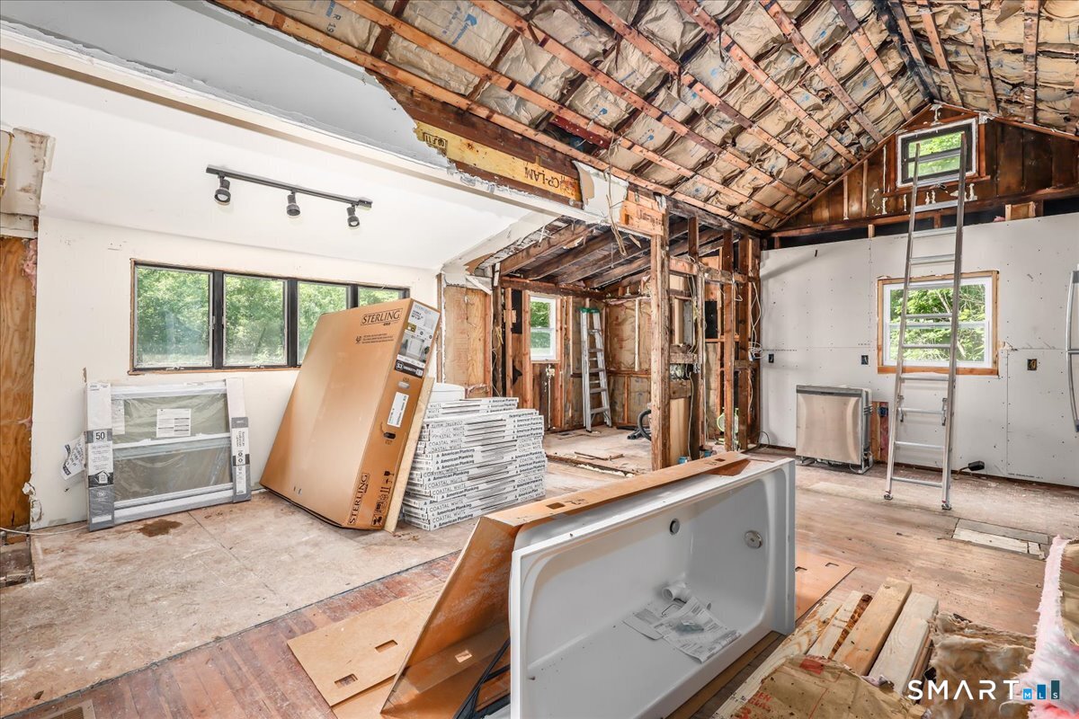 16 Sawyer Hill Road New Milford CT 06776