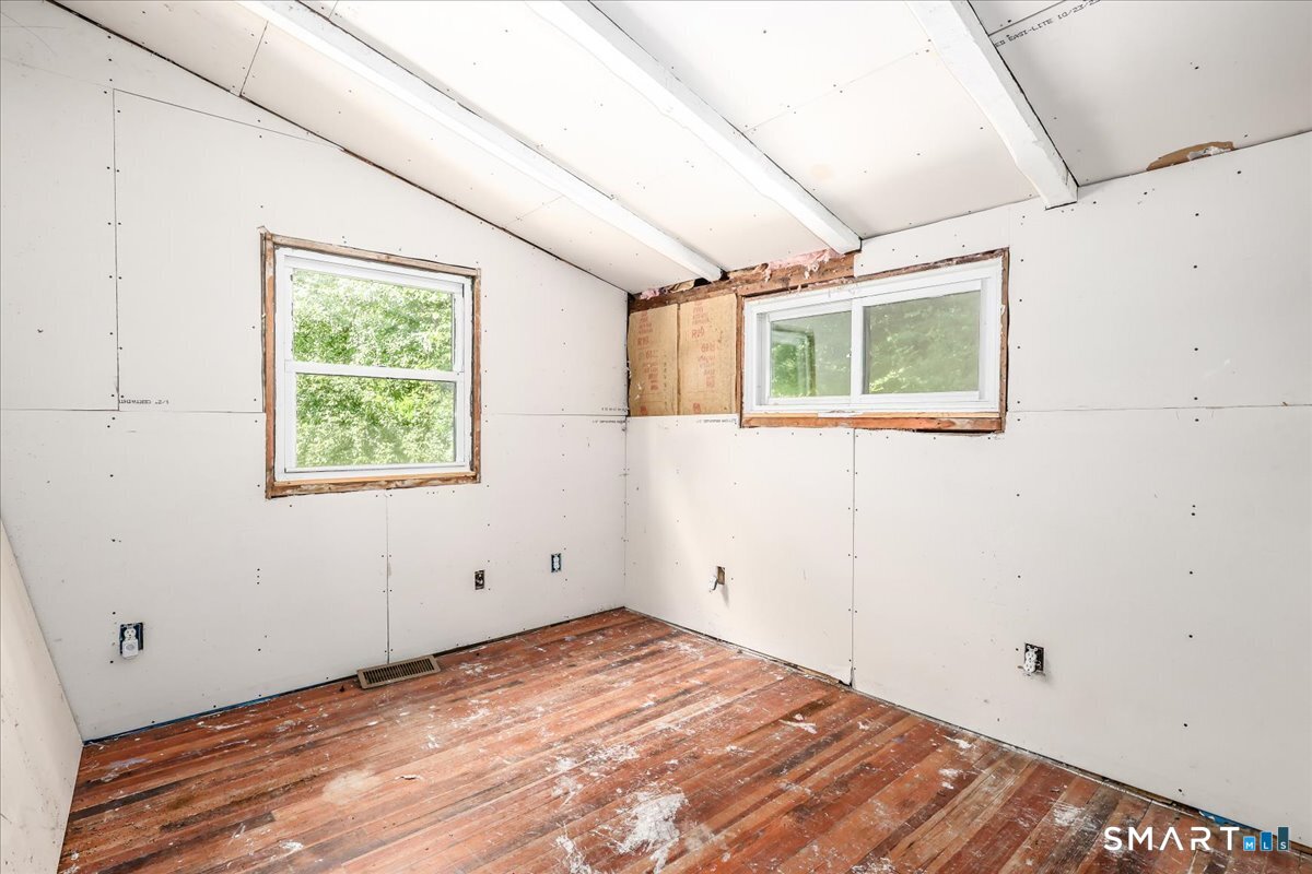 16 Sawyer Hill Road New Milford CT 06776