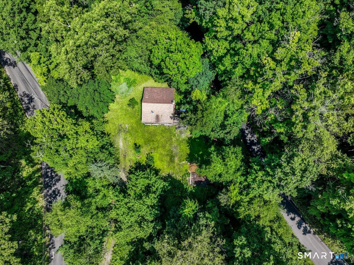 16 Sawyer Hill Road New Milford CT 06776