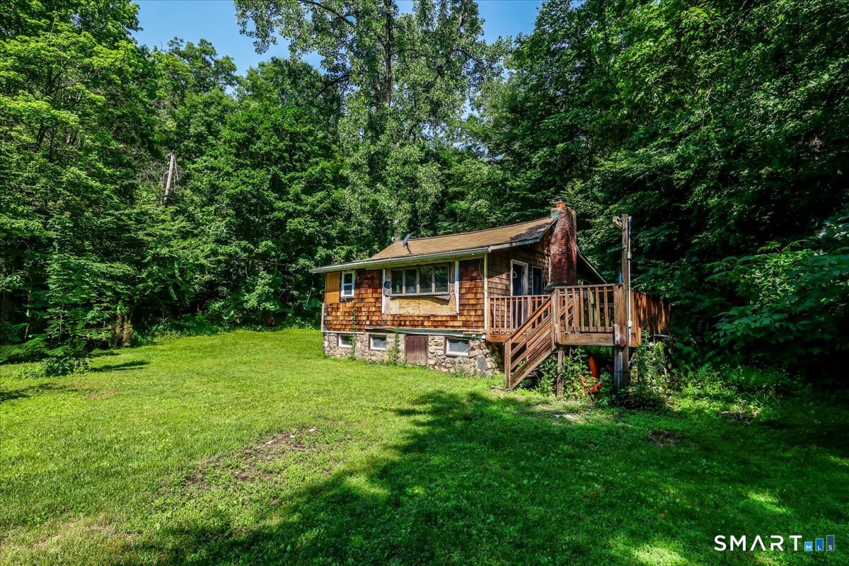 16 Sawyer Hill Road New Milford CT 06776