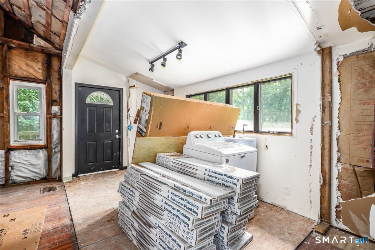 16 Sawyer Hill Road New Milford CT 06776
