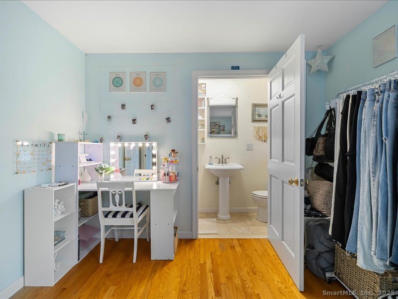 73 Airline Road Clinton CT 06413