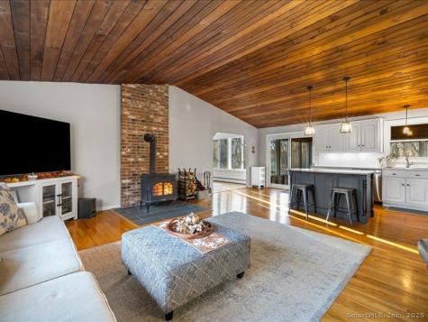 73 Airline Road Clinton CT 06413