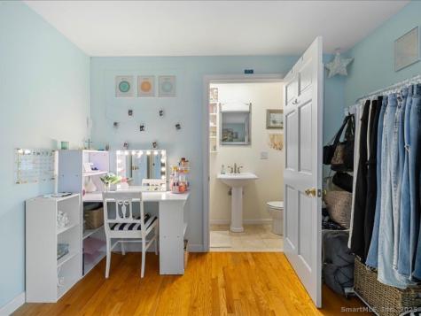 73 Airline Road Clinton CT 06413