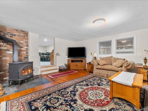 73 Airline Road Clinton CT 06413