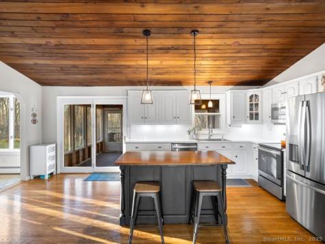 73 Airline Road Clinton CT 06413