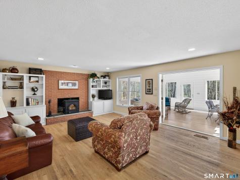 29 Welsch Farms Road Killingworth CT 06419