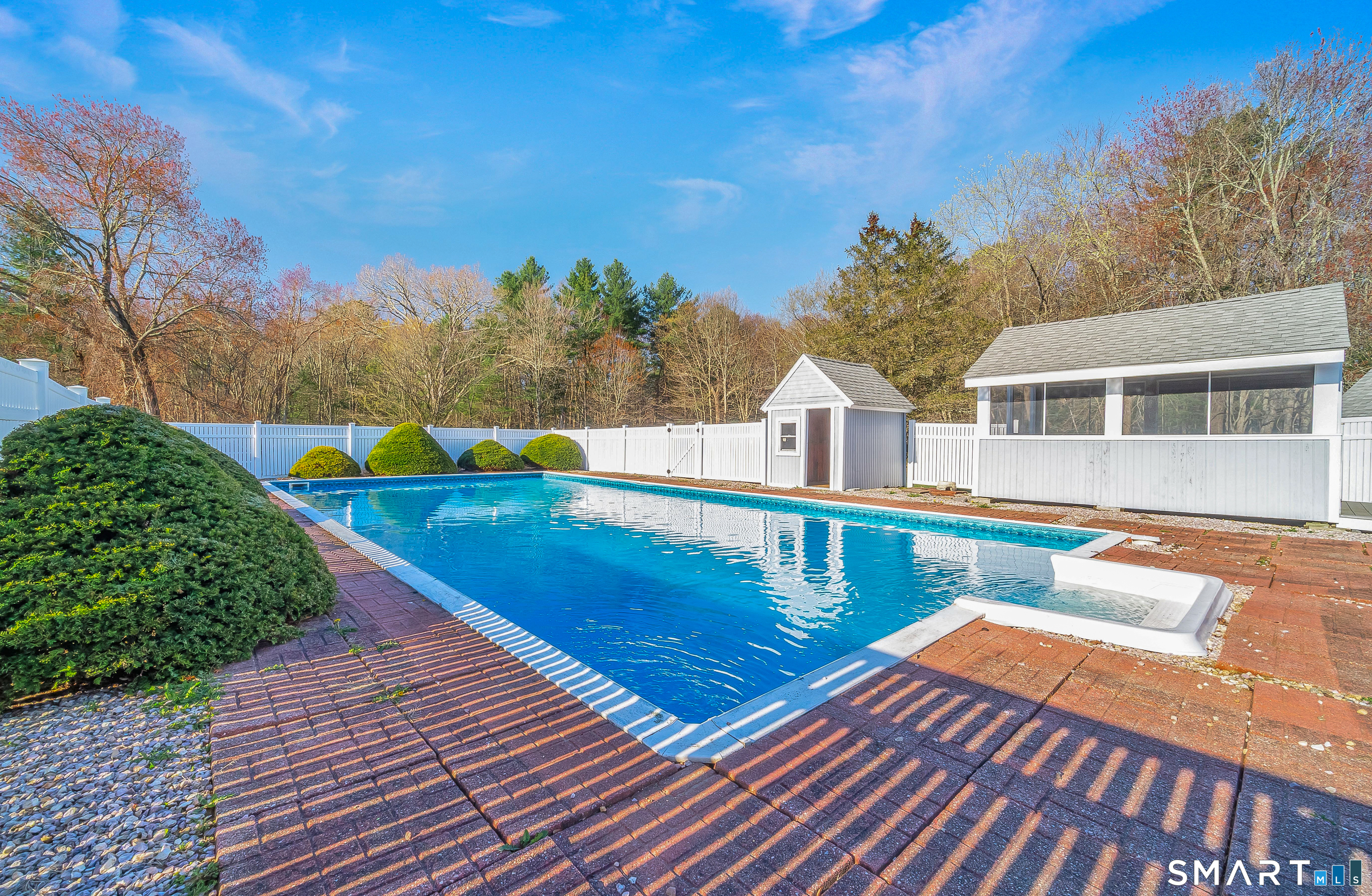 28 Cemetery Road Willington CT 06279