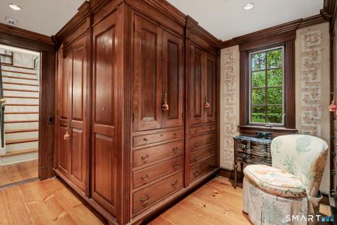 4 Hidden Hill Road Weston CT 06883