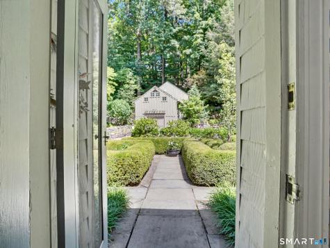 4 Hidden Hill Road Weston CT 06883