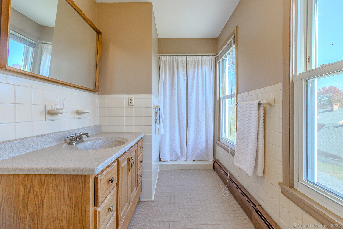 1152 Worthington Ridge Berlin CT 06037