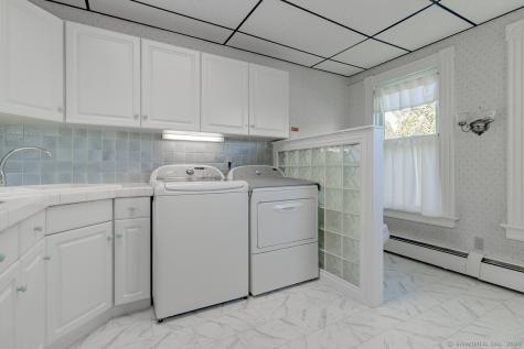 1152 Worthington Ridge Berlin CT 06037