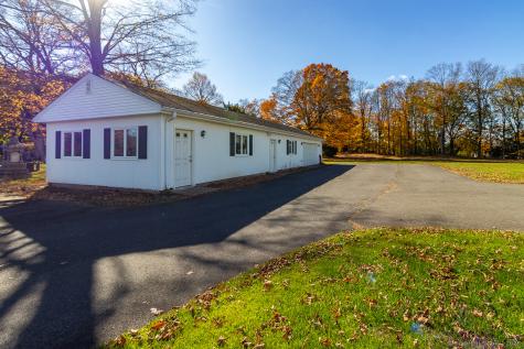 1152 Worthington Ridge Berlin CT 06037