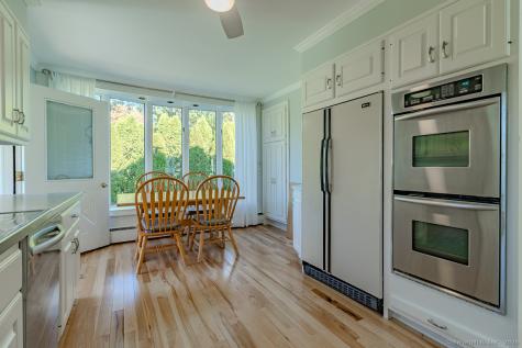 1152 Worthington Ridge Berlin CT 06037