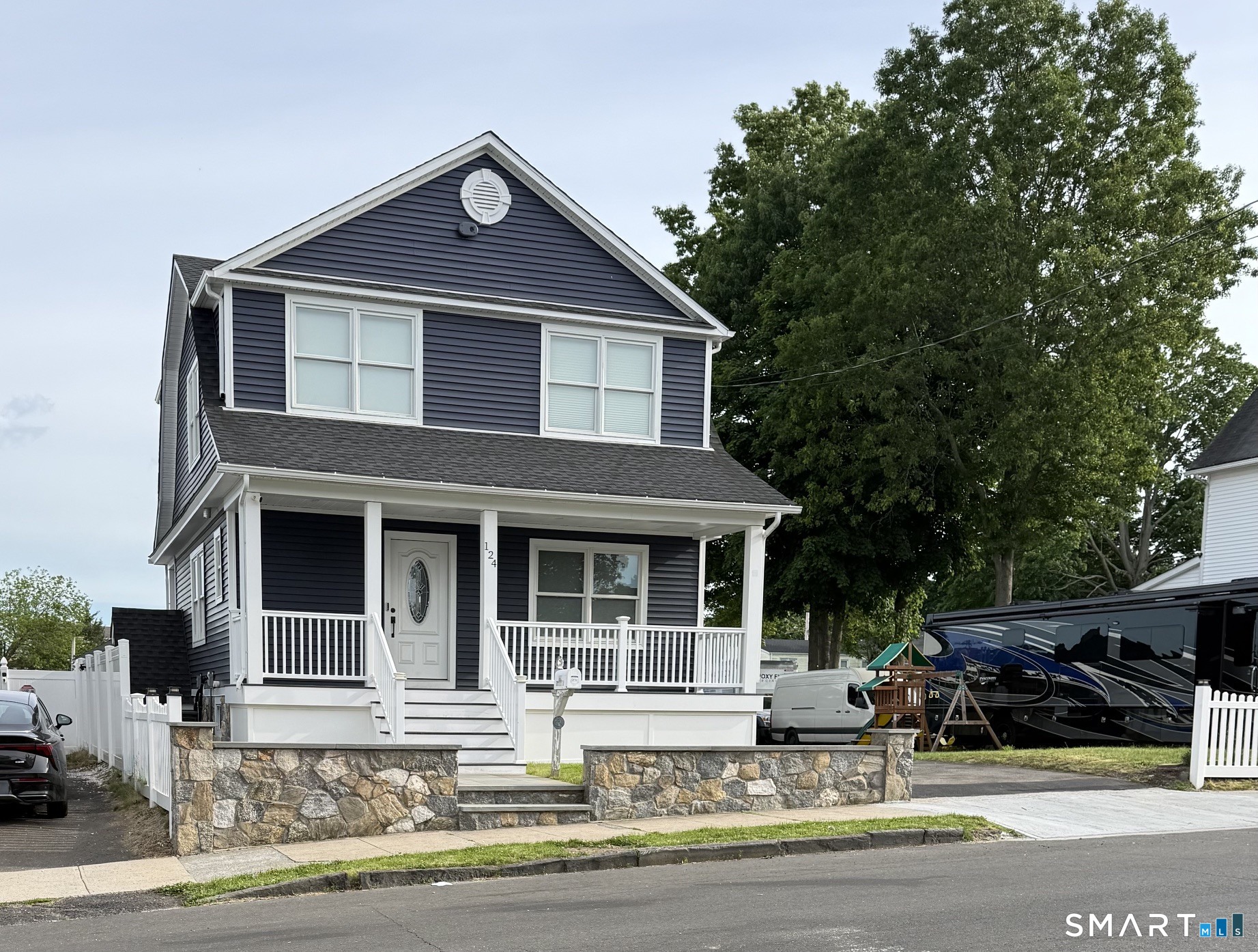 124 Harmony Street Bridgeport CT 06606