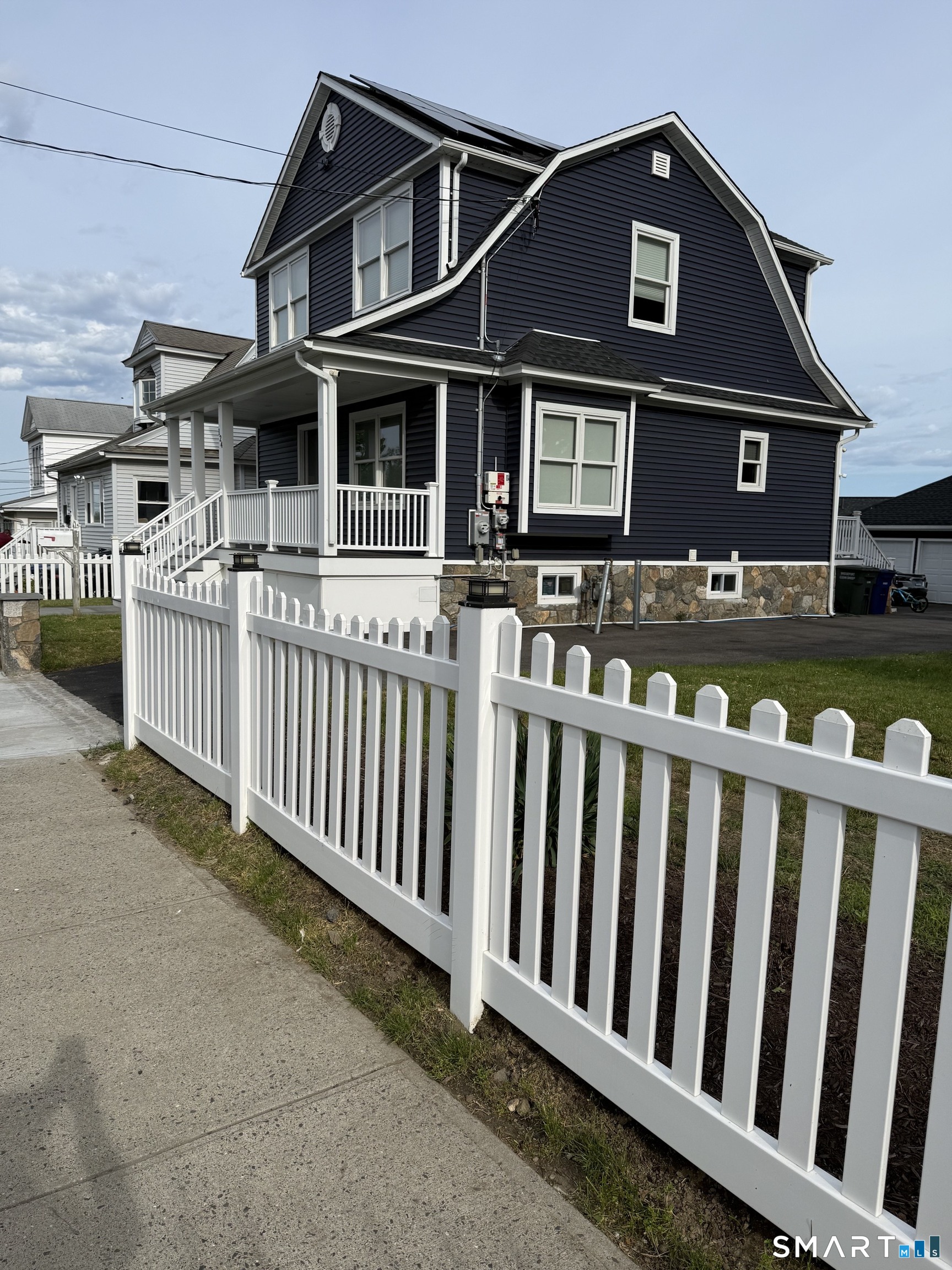 124 Harmony Street Bridgeport CT 06606