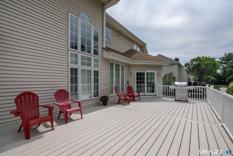 21 Westmont Road Wethersfield CT 06109