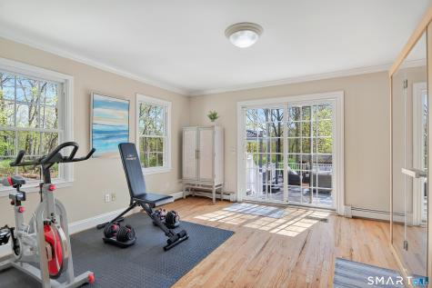 19 Crabapple Lane Newtown CT 06470