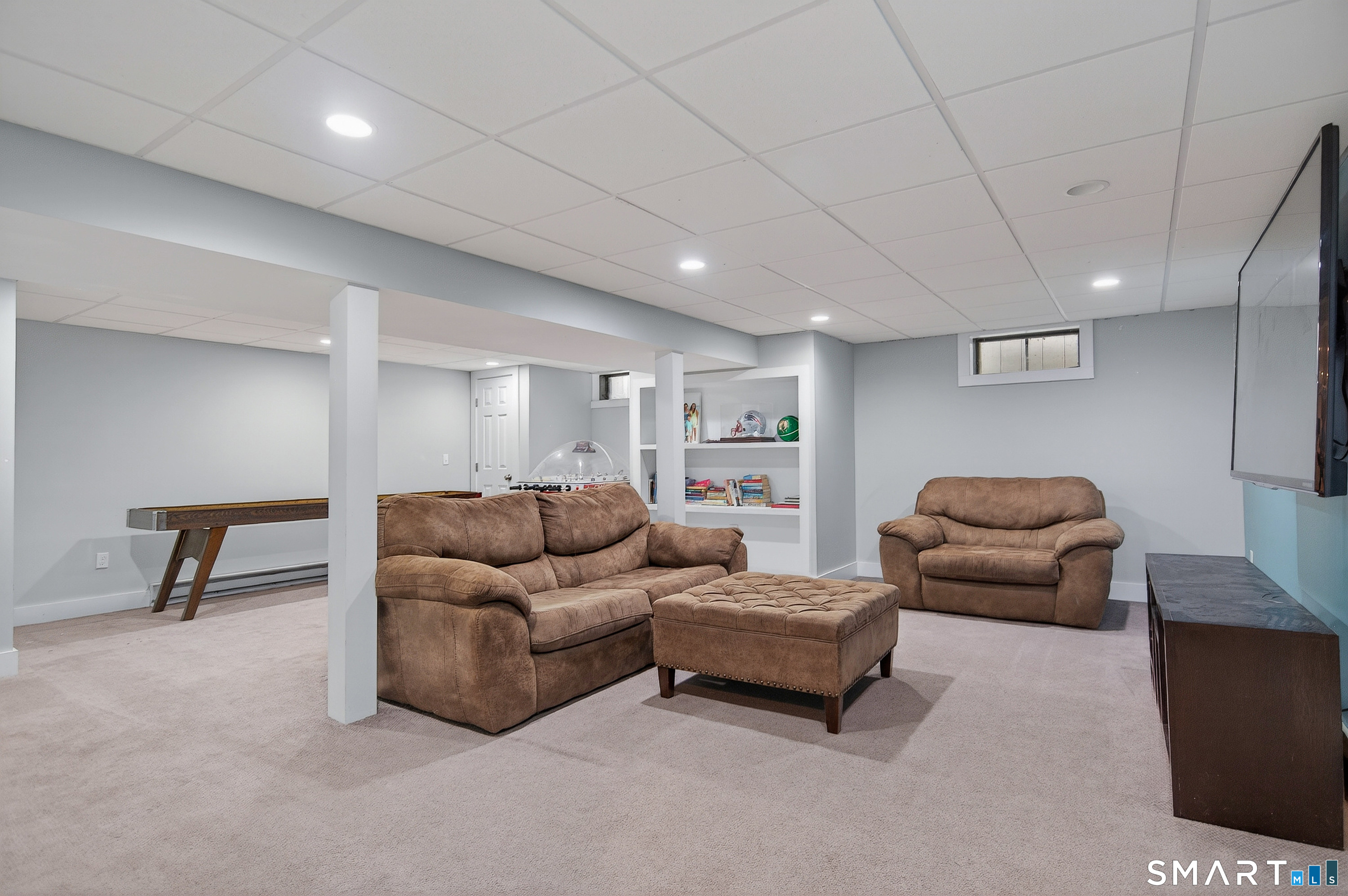19 Crabapple Lane Newtown CT 06470