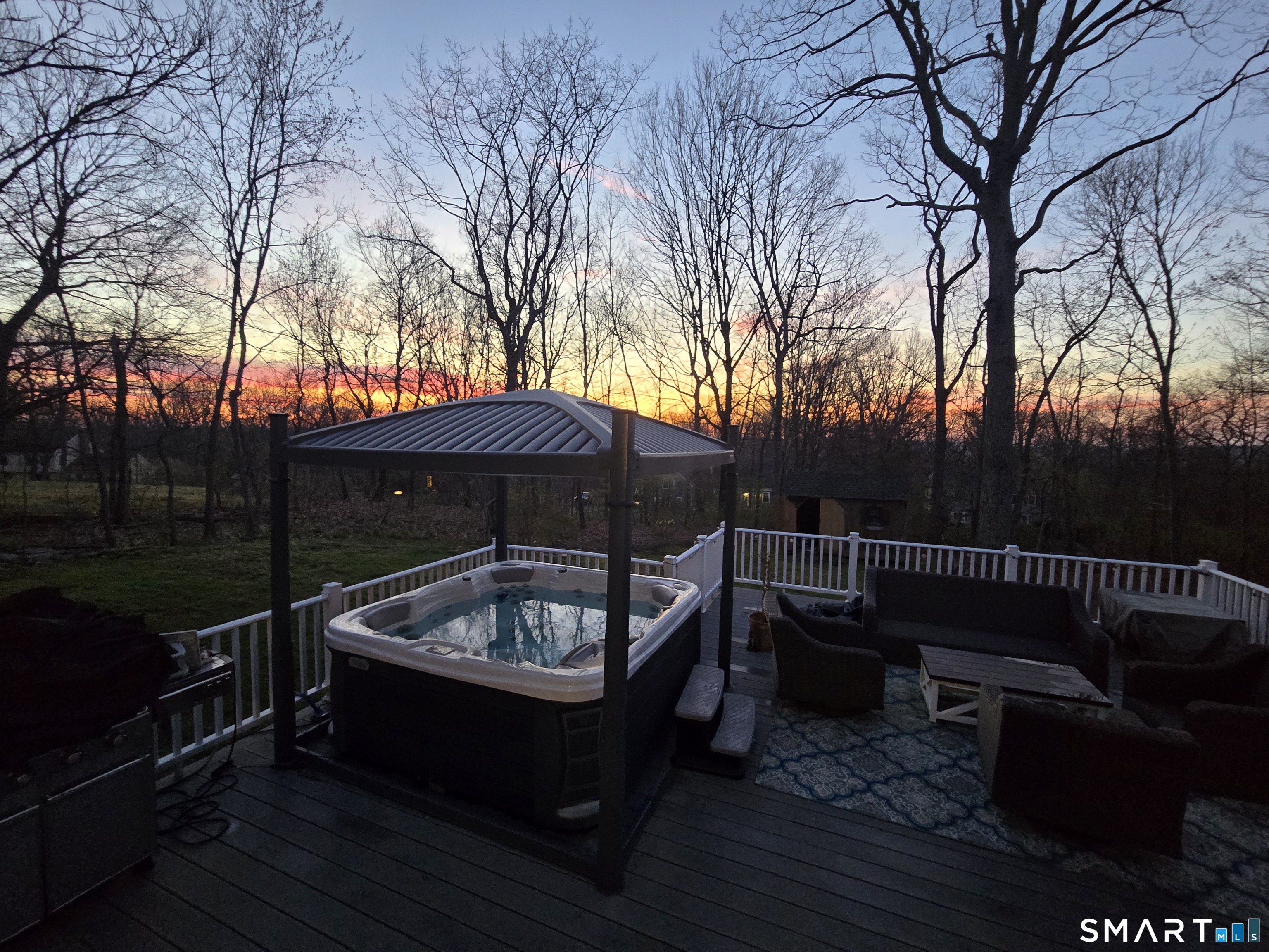 19 Crabapple Lane Newtown CT 06470