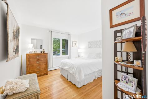 55 Greencliff Drive East Lyme CT 06357