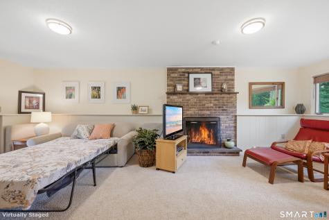 55 Greencliff Drive East Lyme CT 06357