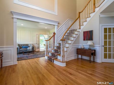 9 Weatherstone Avon CT 06001