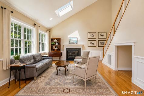 9 Weatherstone Avon CT 06001
