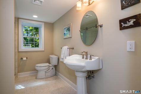 9 Weatherstone Avon CT 06001