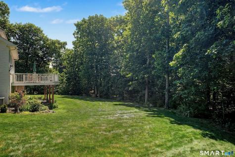 9 Weatherstone Avon CT 06001