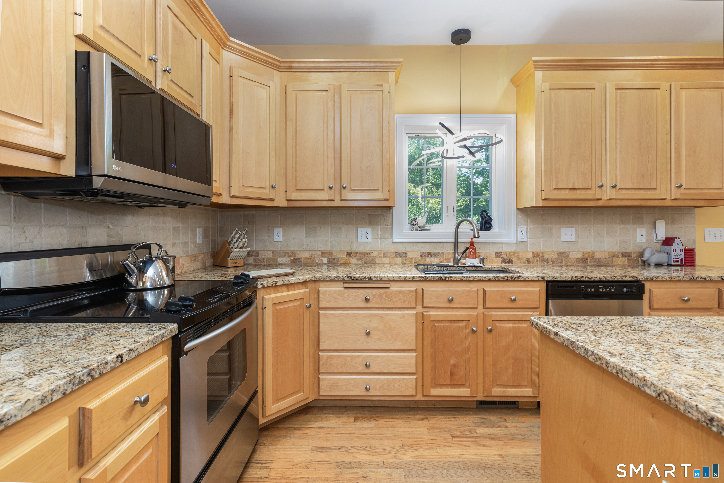 347 Lakeside Road Southbury CT 06488