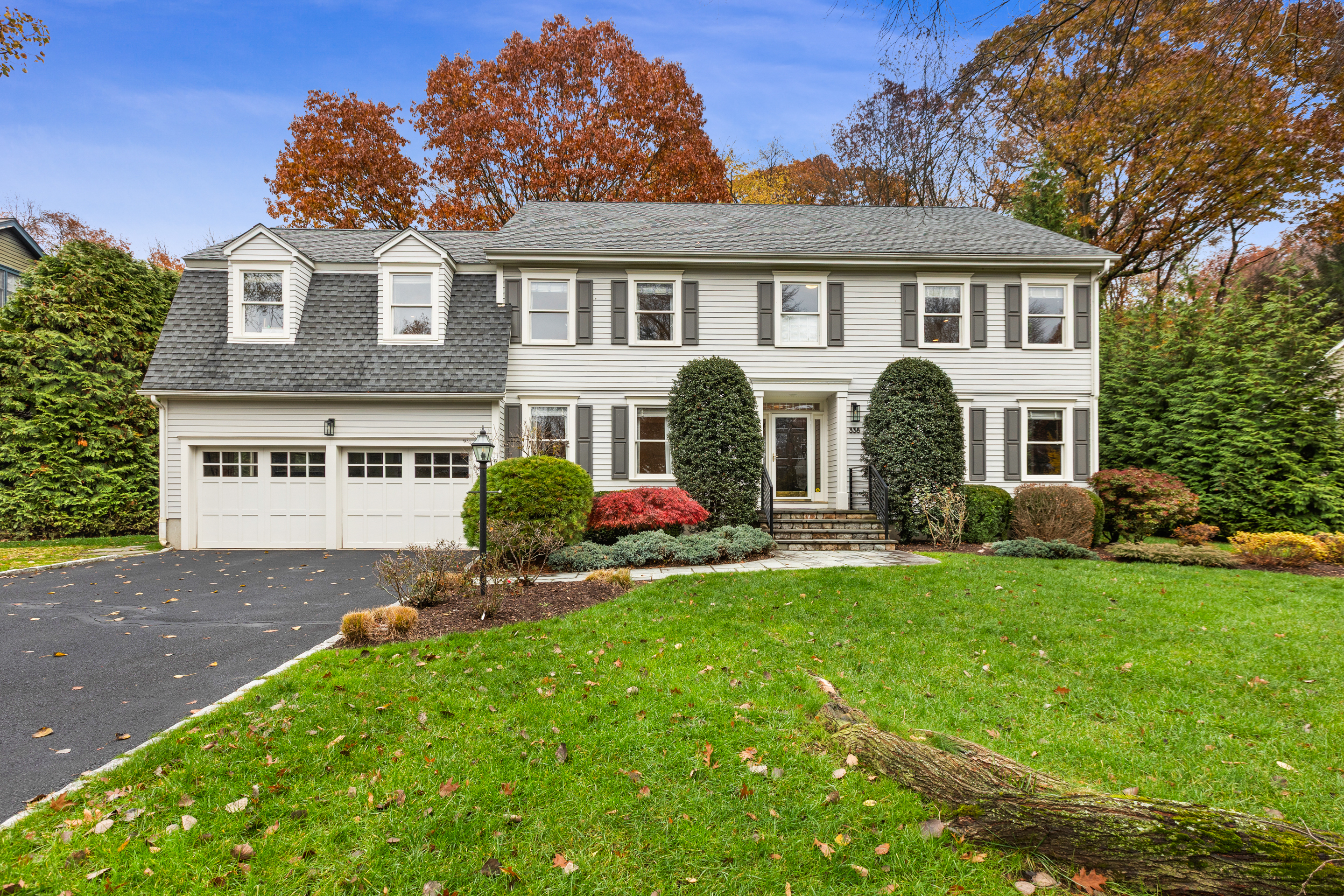 338 Orchard Hill Lane Fairfield CT 06824