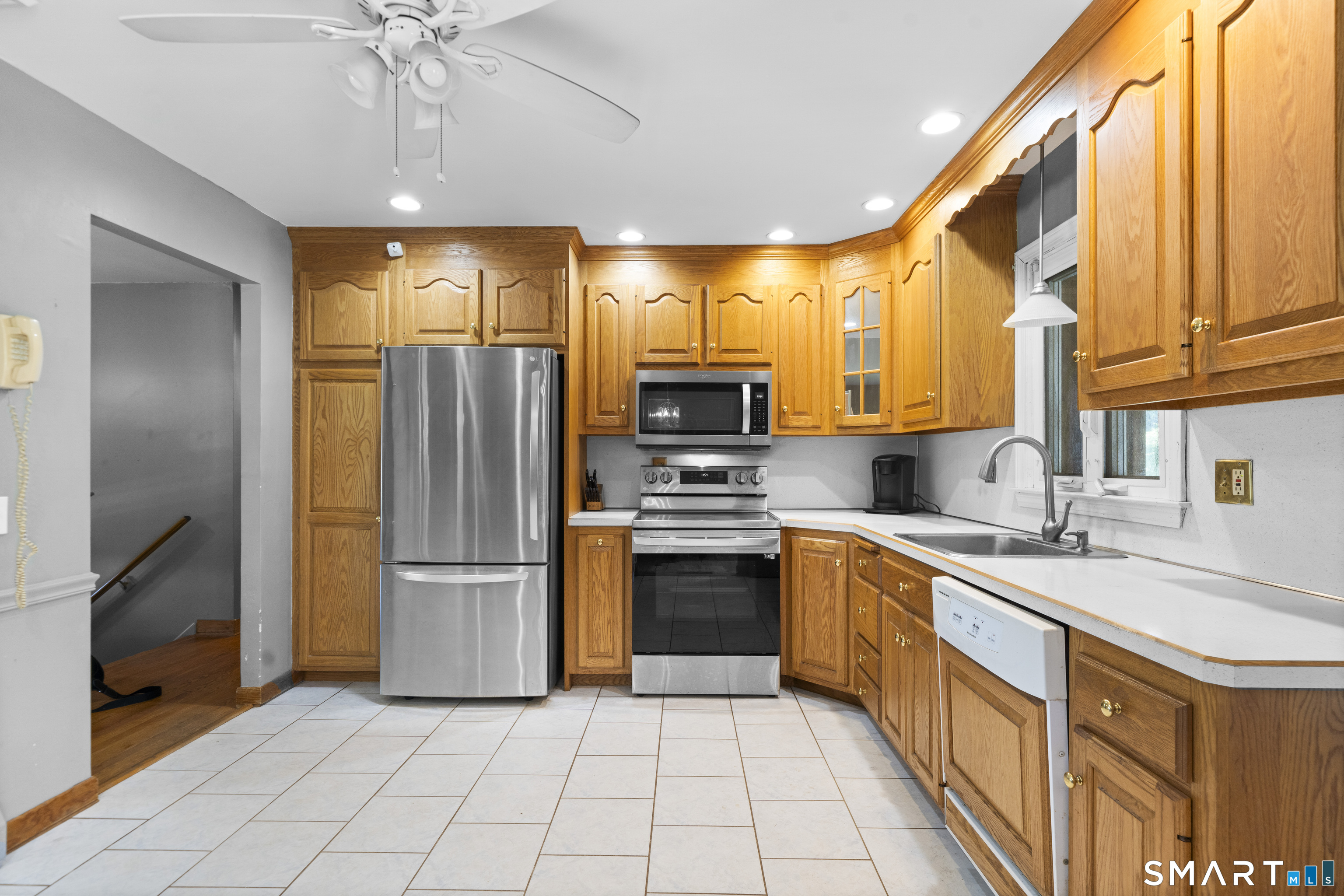 55 Hacienda Circle Southington CT 06479