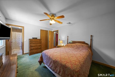 55 Hacienda Circle Southington CT 06479