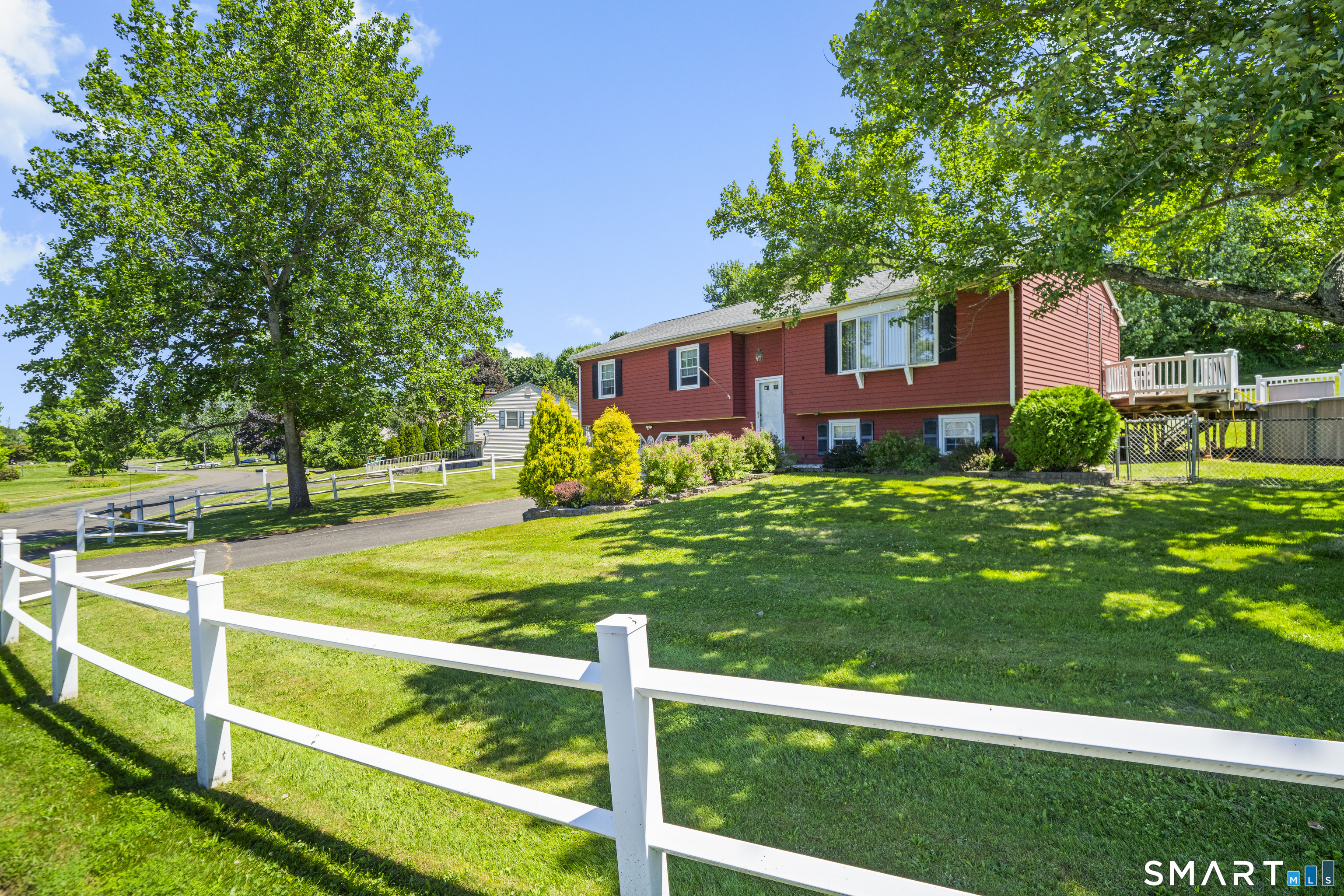 55 Hacienda Circle Southington CT 06479