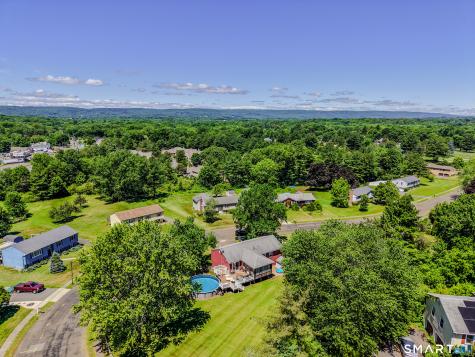 55 Hacienda Circle Southington CT 06479