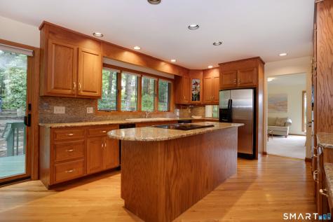 38 Hampton Drive Manchester CT 06040