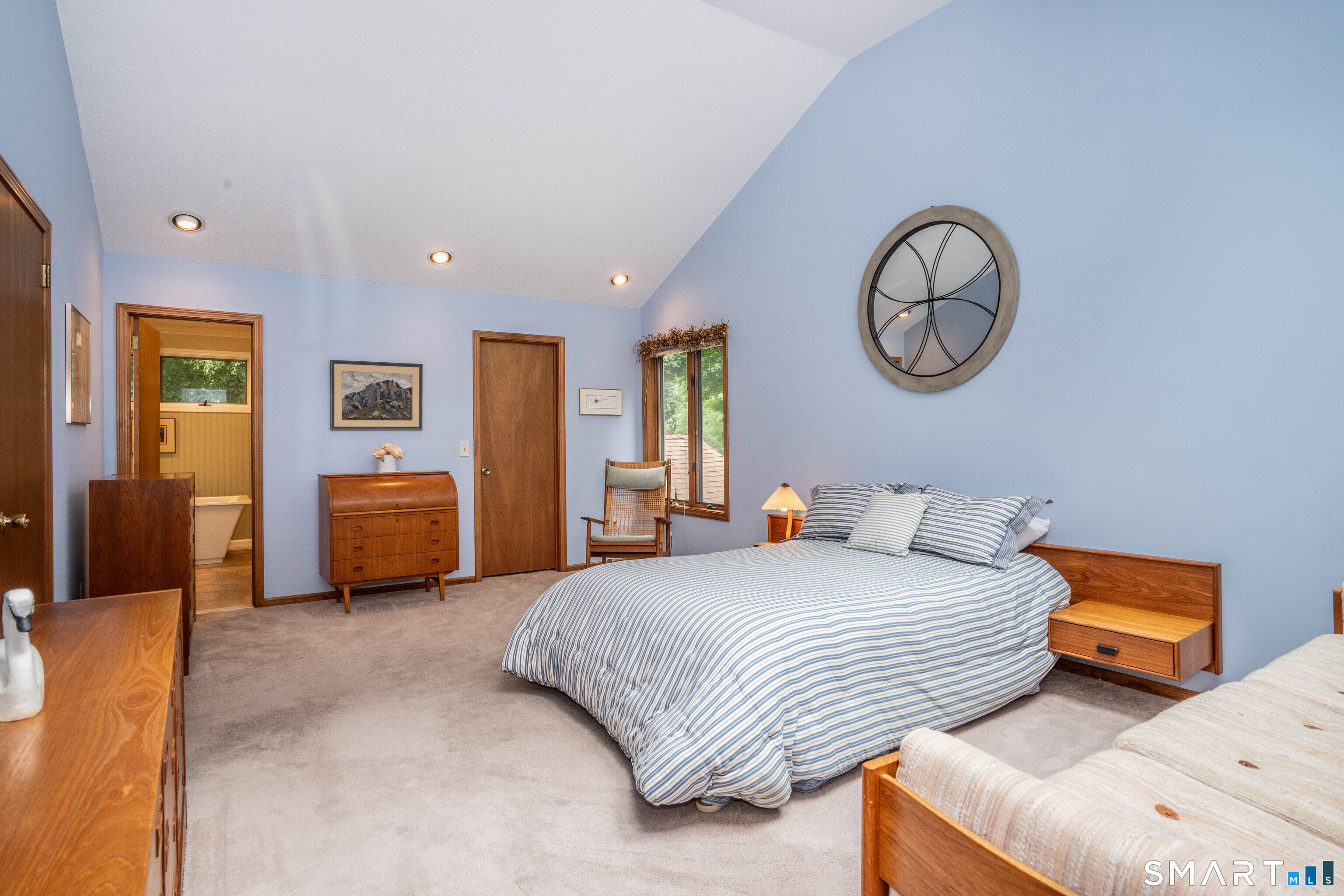 38 Hampton Drive Manchester CT 06040
