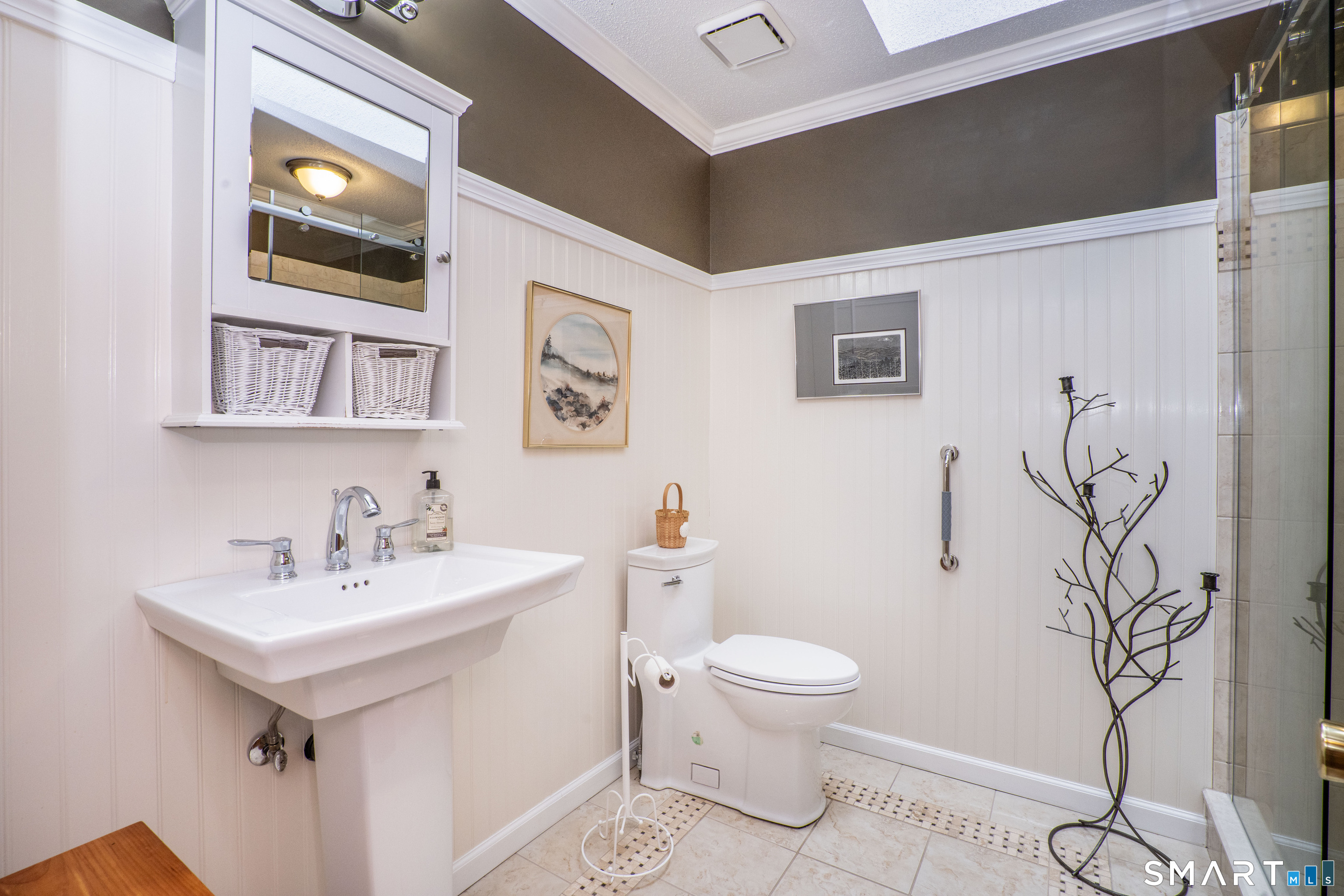38 Hampton Drive Manchester CT 06040