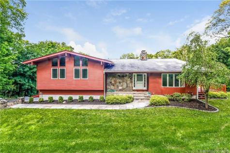 35 Elbow Hill Road Brookfield CT 06804