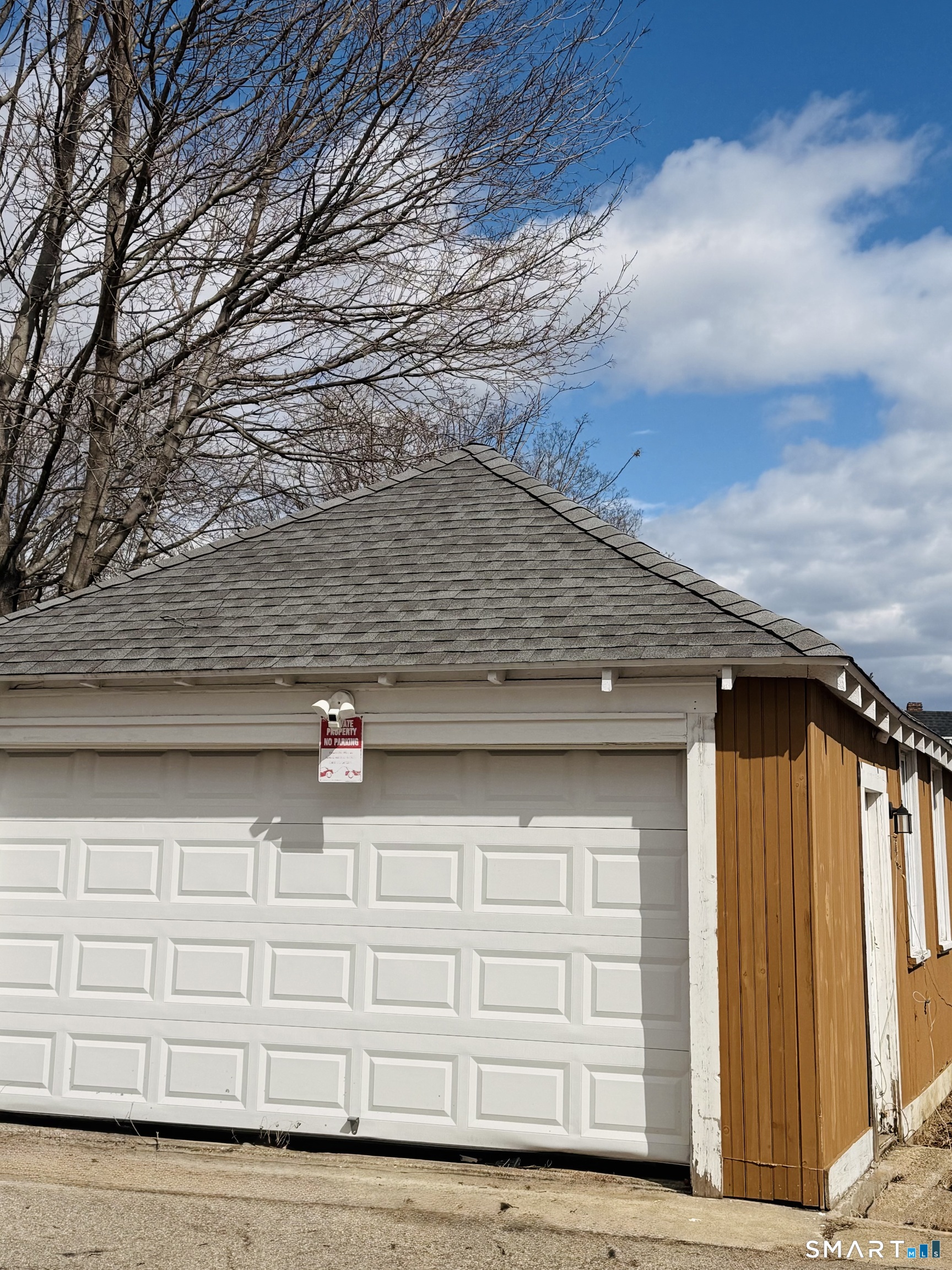 93 Ocean Avenue New London CT 06320