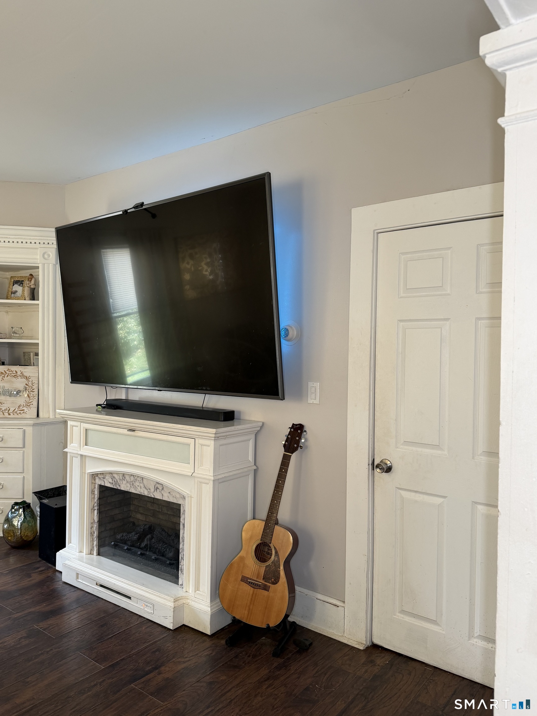 93 Ocean Avenue New London CT 06320