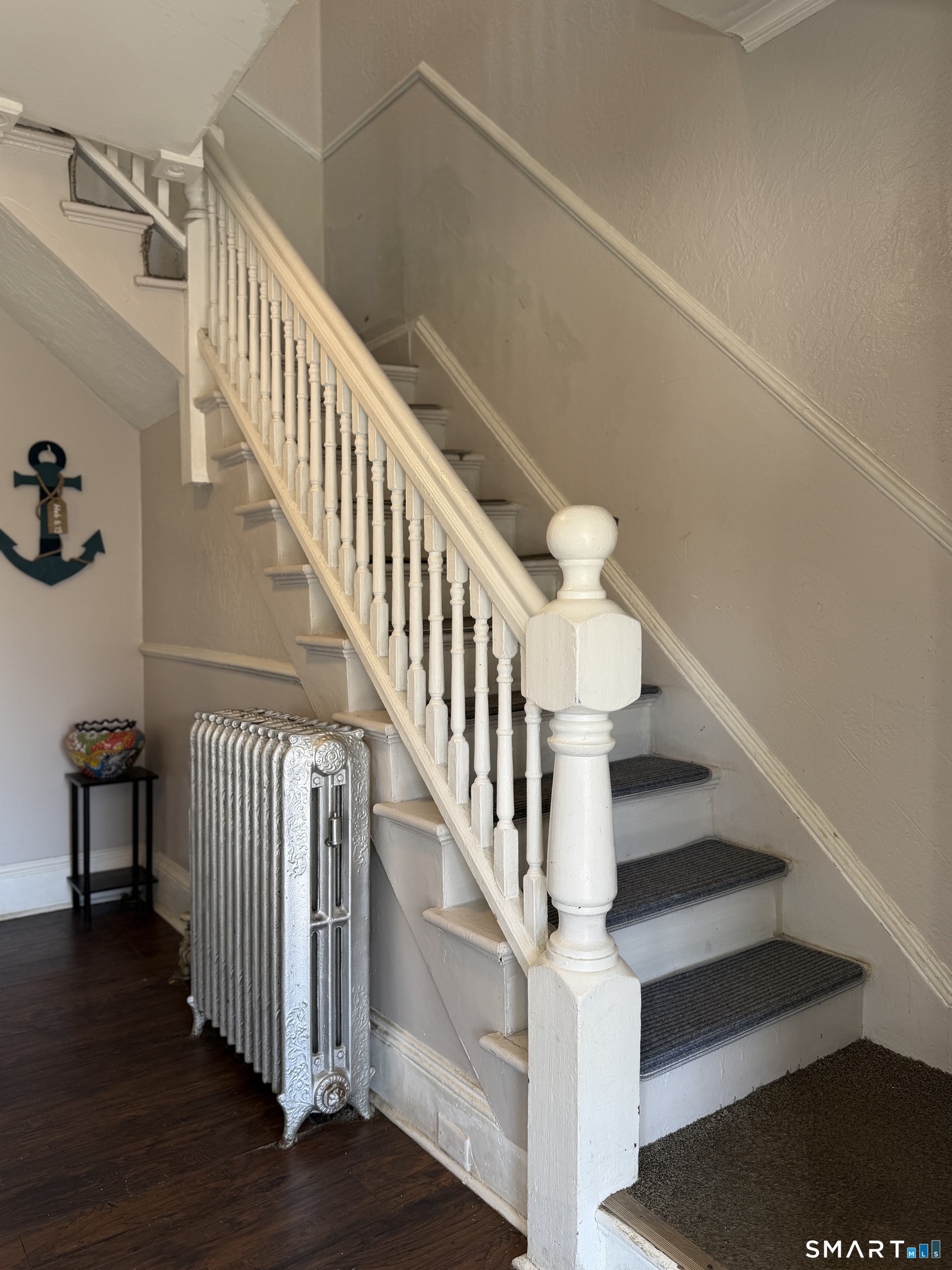 93 Ocean Avenue New London CT 06320