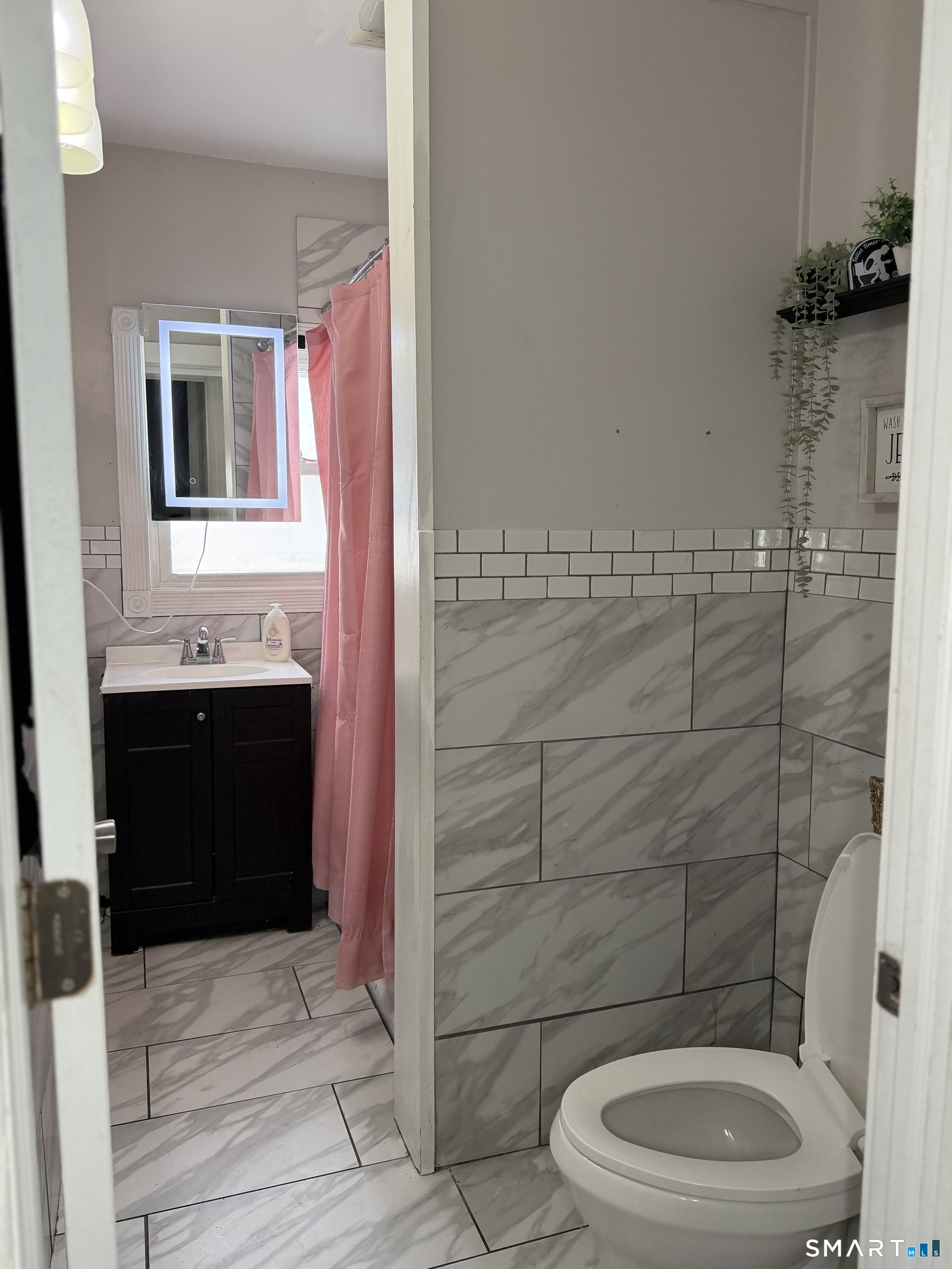 93 Ocean Avenue New London CT 06320