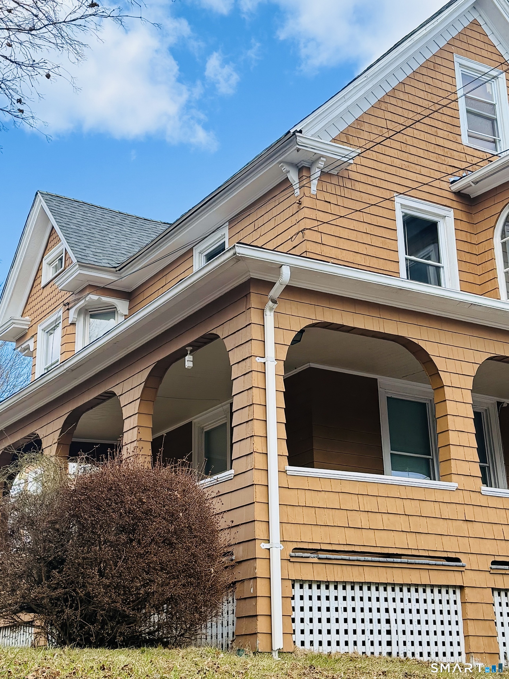 93 Ocean Avenue New London CT 06320