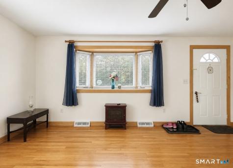 6 Linda Lane Plainfield CT 06374