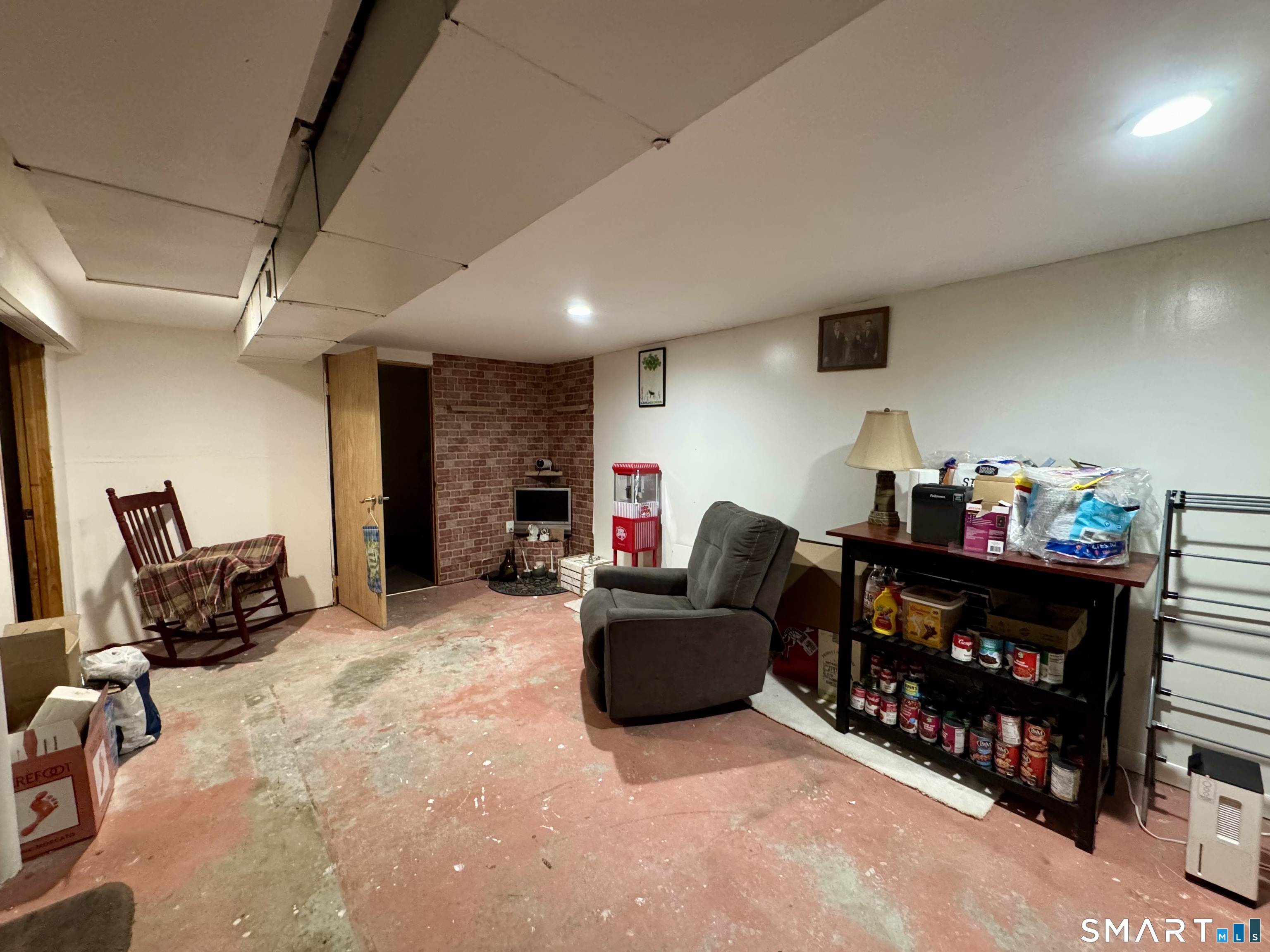 6 Linda Lane Plainfield CT 06374