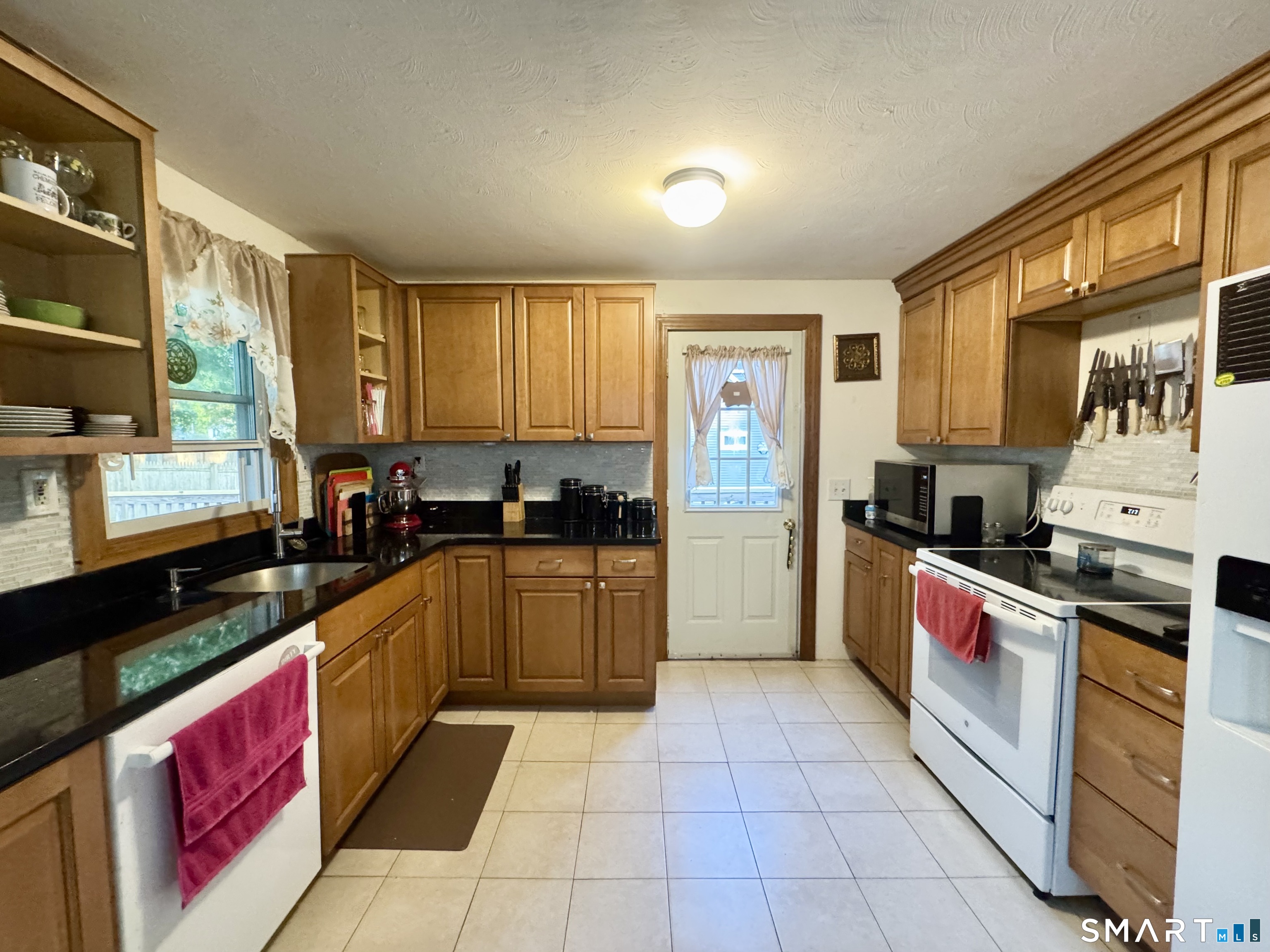 6 Linda Lane Plainfield CT 06374