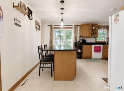 6 Linda Lane Plainfield CT 06374