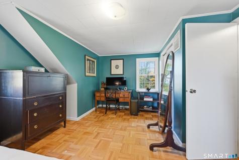 11 Flax Hill Road Brookfield CT 06804